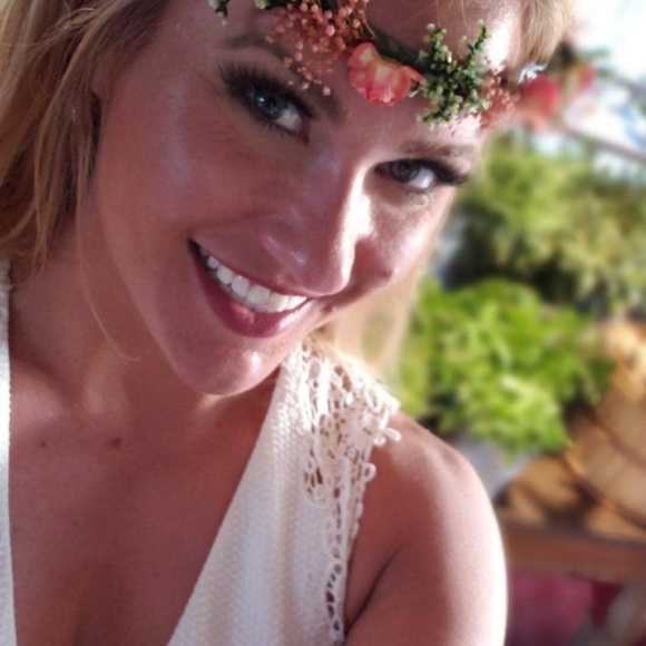 Meet your Posher, Sonni - Picture 1 of 1